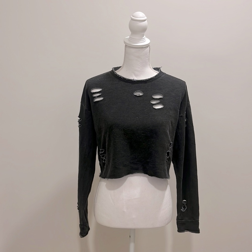 Forever 21 Cut Out Cropped Sweater